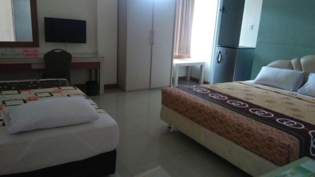 Hotel Sulawesi Gorontalo Sorabaya Extérieur photo