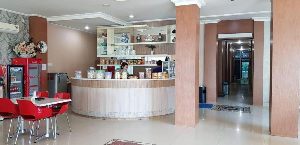 Hotel Sulawesi Gorontalo Sorabaya Extérieur photo