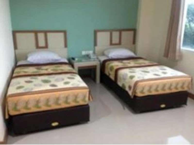 Hotel Sulawesi Gorontalo Sorabaya Extérieur photo